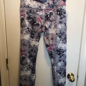 Women’s Lululemon High Times Pant 7/8 length Sz8